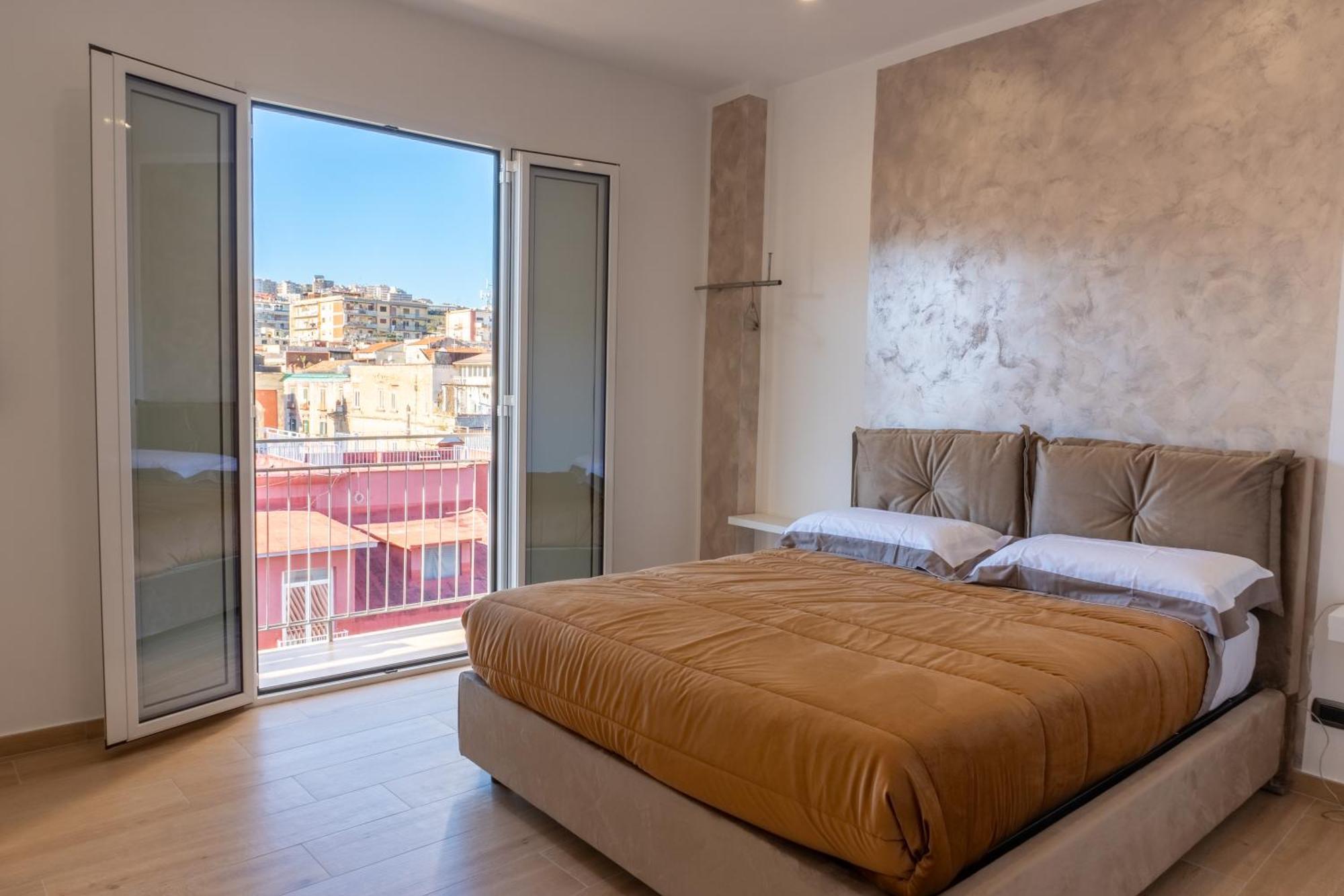Na Bella Vista Rooftop-B&B نابولي المظهر الخارجي الصورة