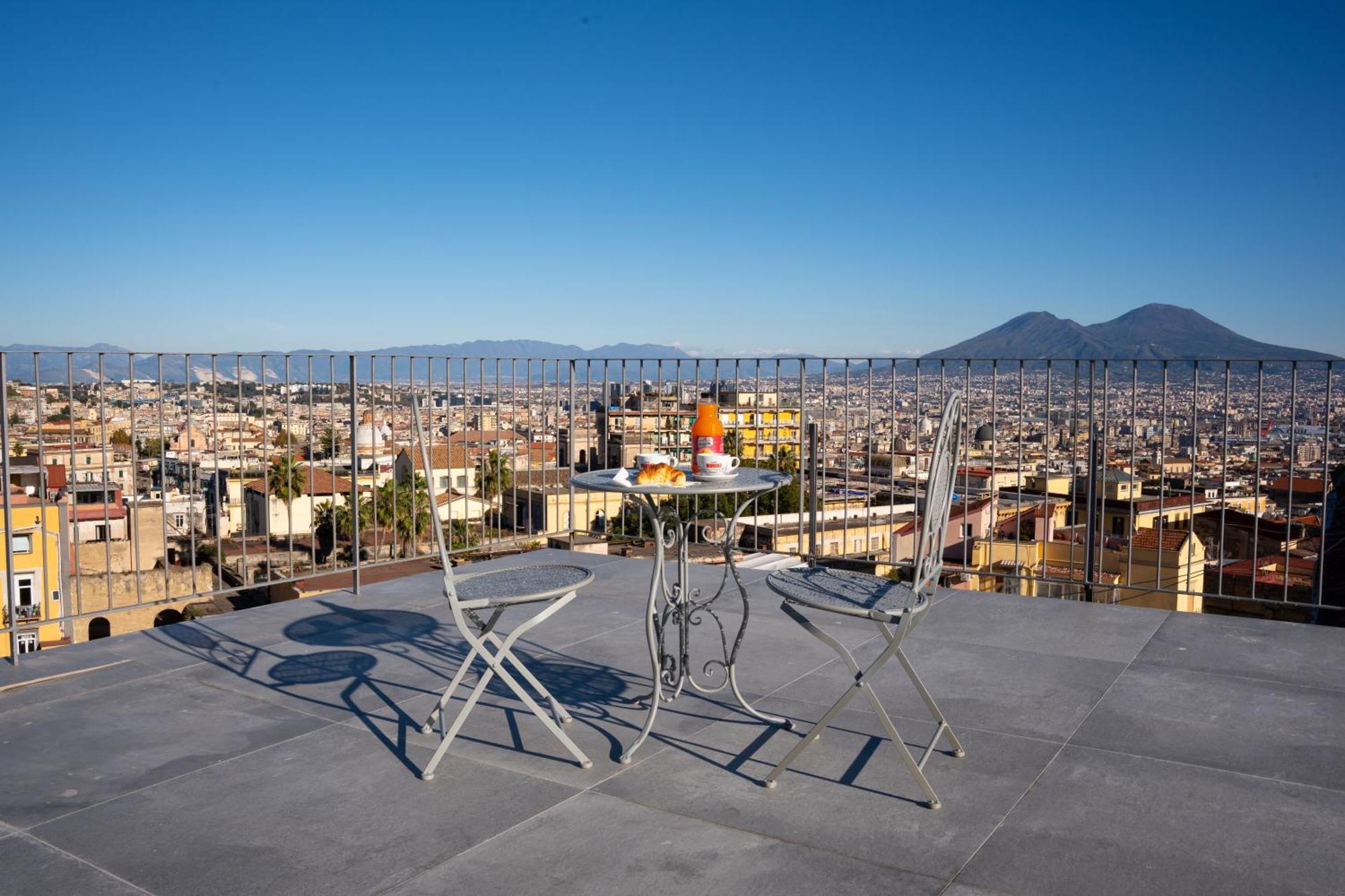 Na Bella Vista Rooftop-B&B نابولي المظهر الخارجي الصورة