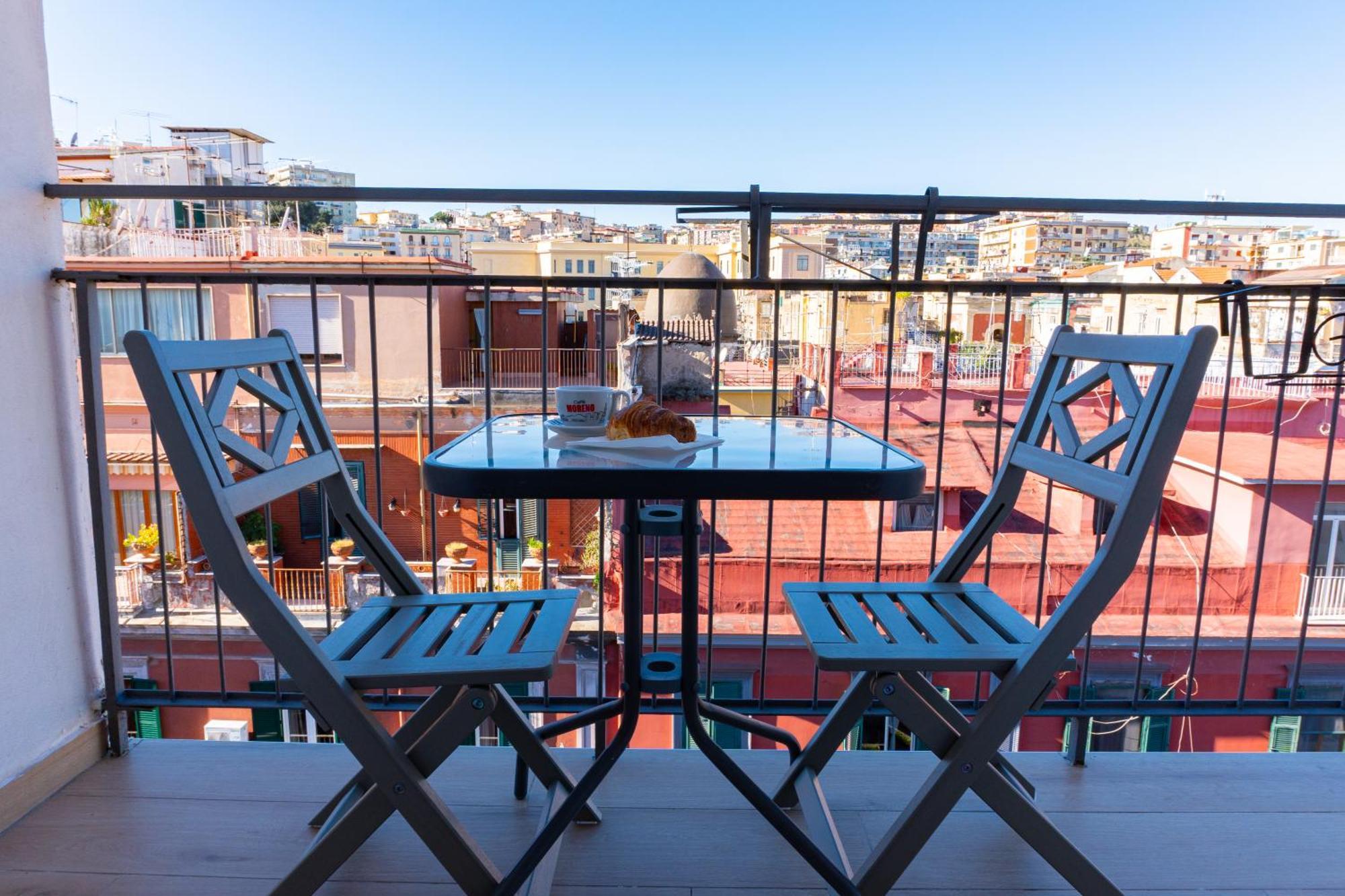Na Bella Vista Rooftop-B&B نابولي المظهر الخارجي الصورة