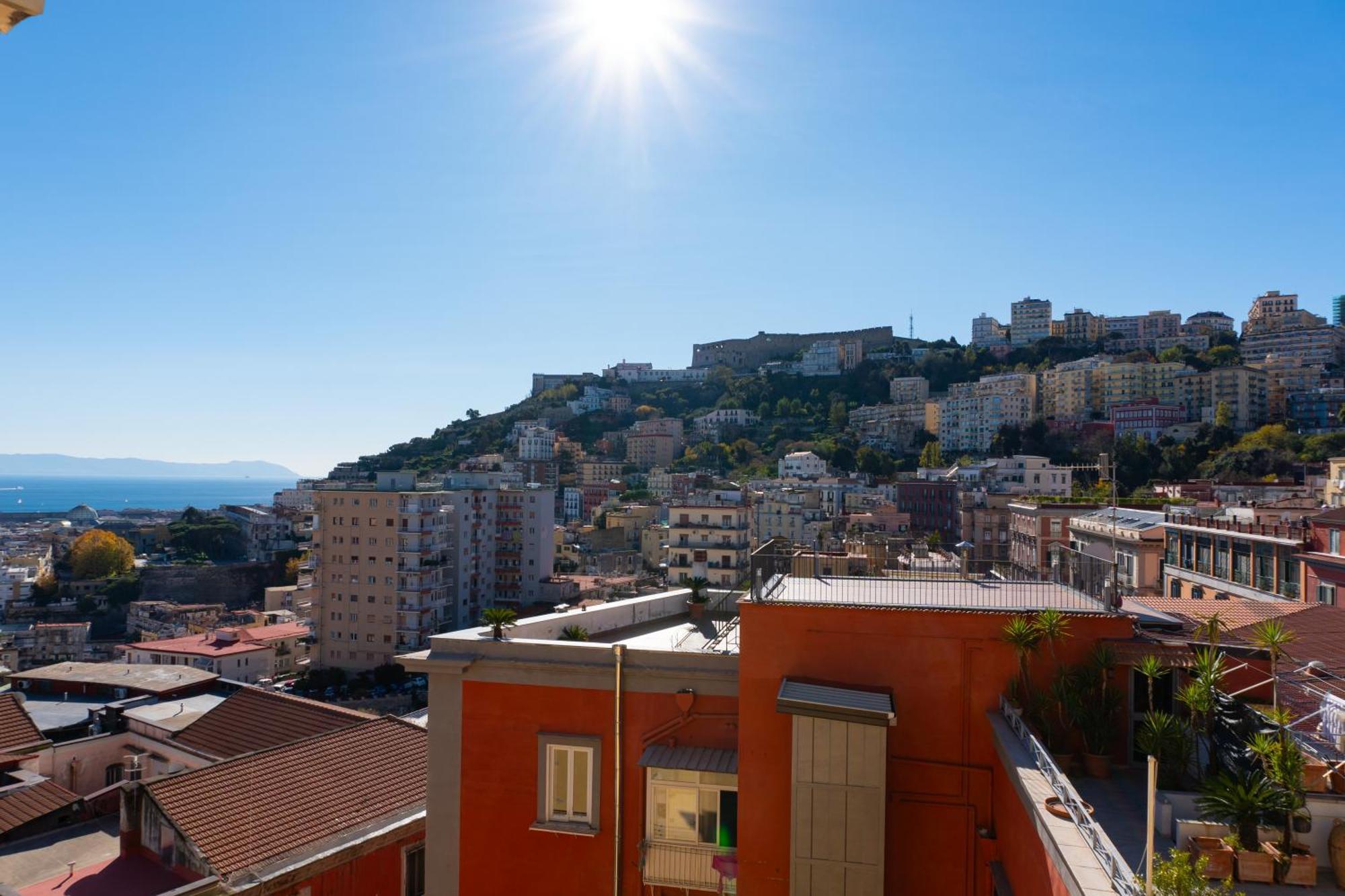 Na Bella Vista Rooftop-B&B نابولي المظهر الخارجي الصورة