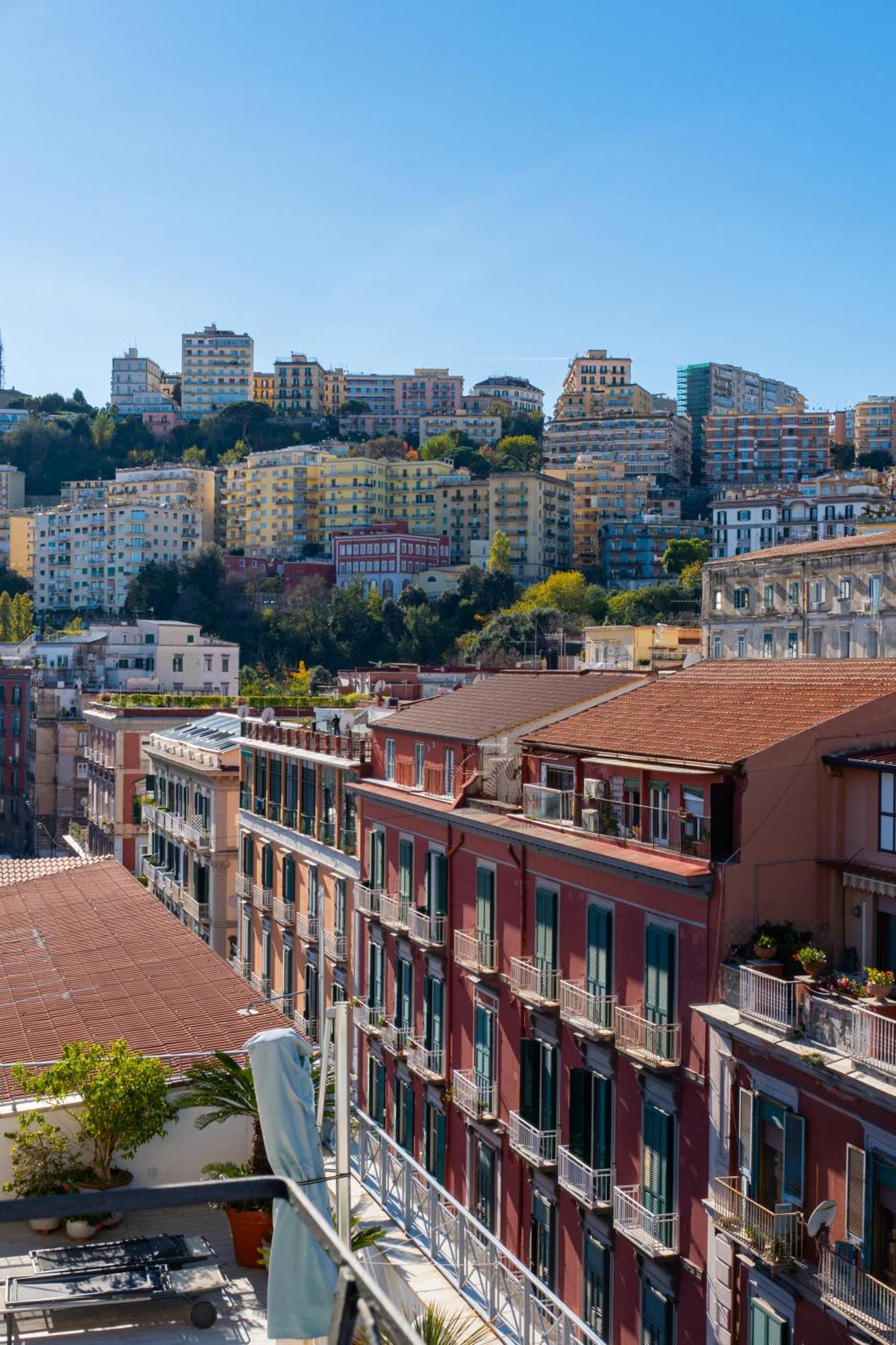 Na Bella Vista Rooftop-B&B نابولي المظهر الخارجي الصورة