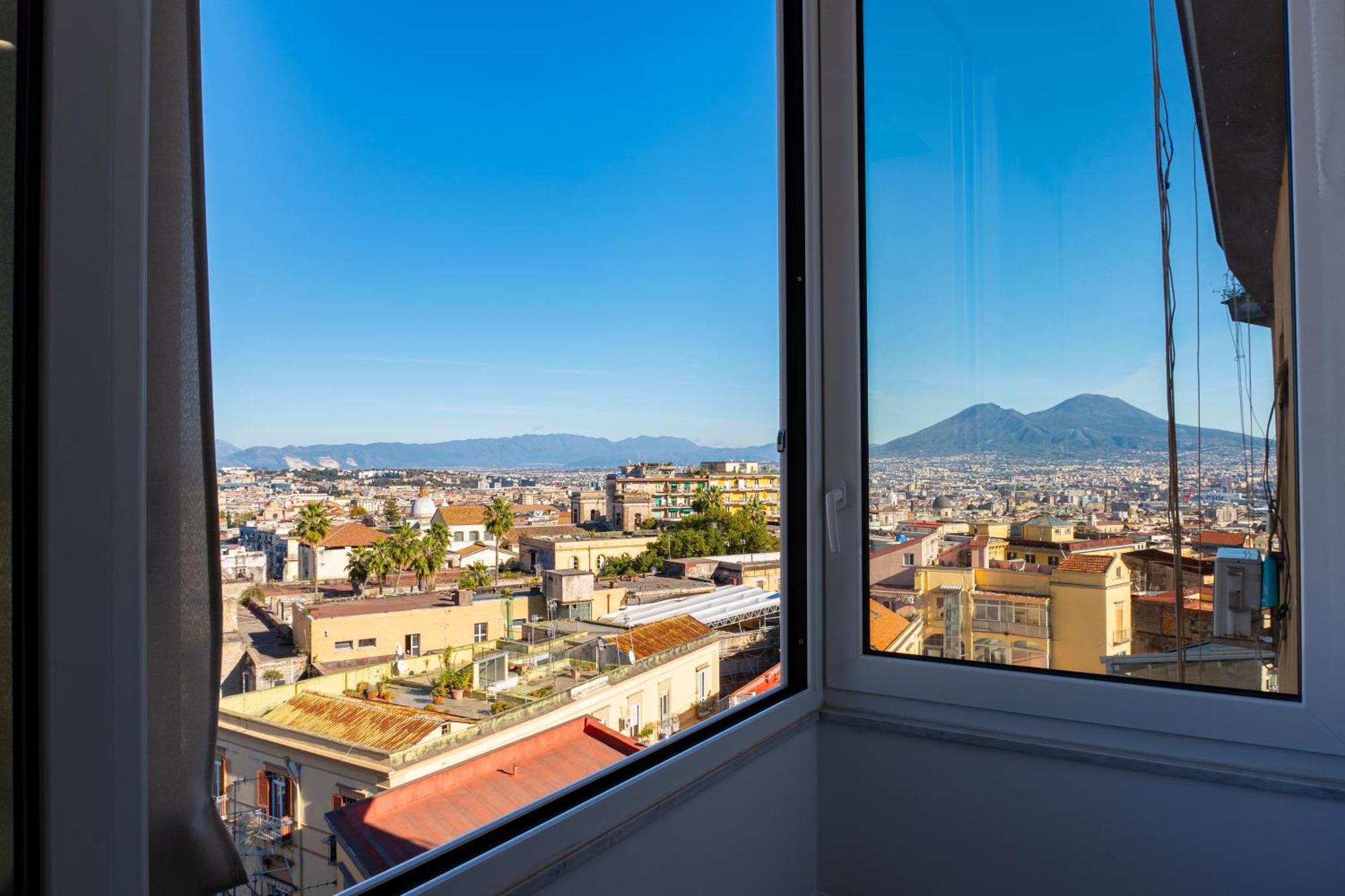 Na Bella Vista Rooftop-B&B نابولي المظهر الخارجي الصورة
