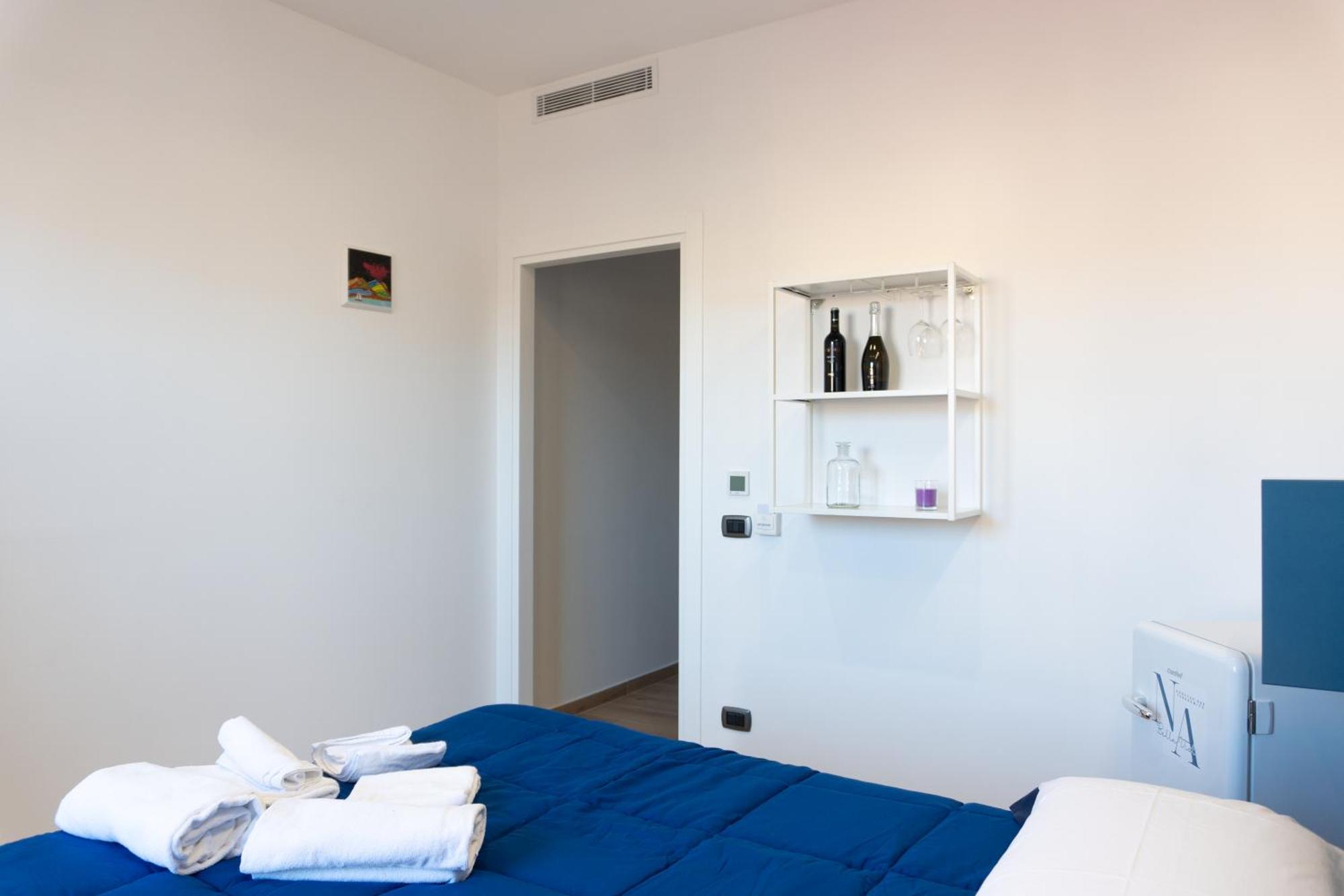 Na Bella Vista Rooftop-B&B نابولي المظهر الخارجي الصورة