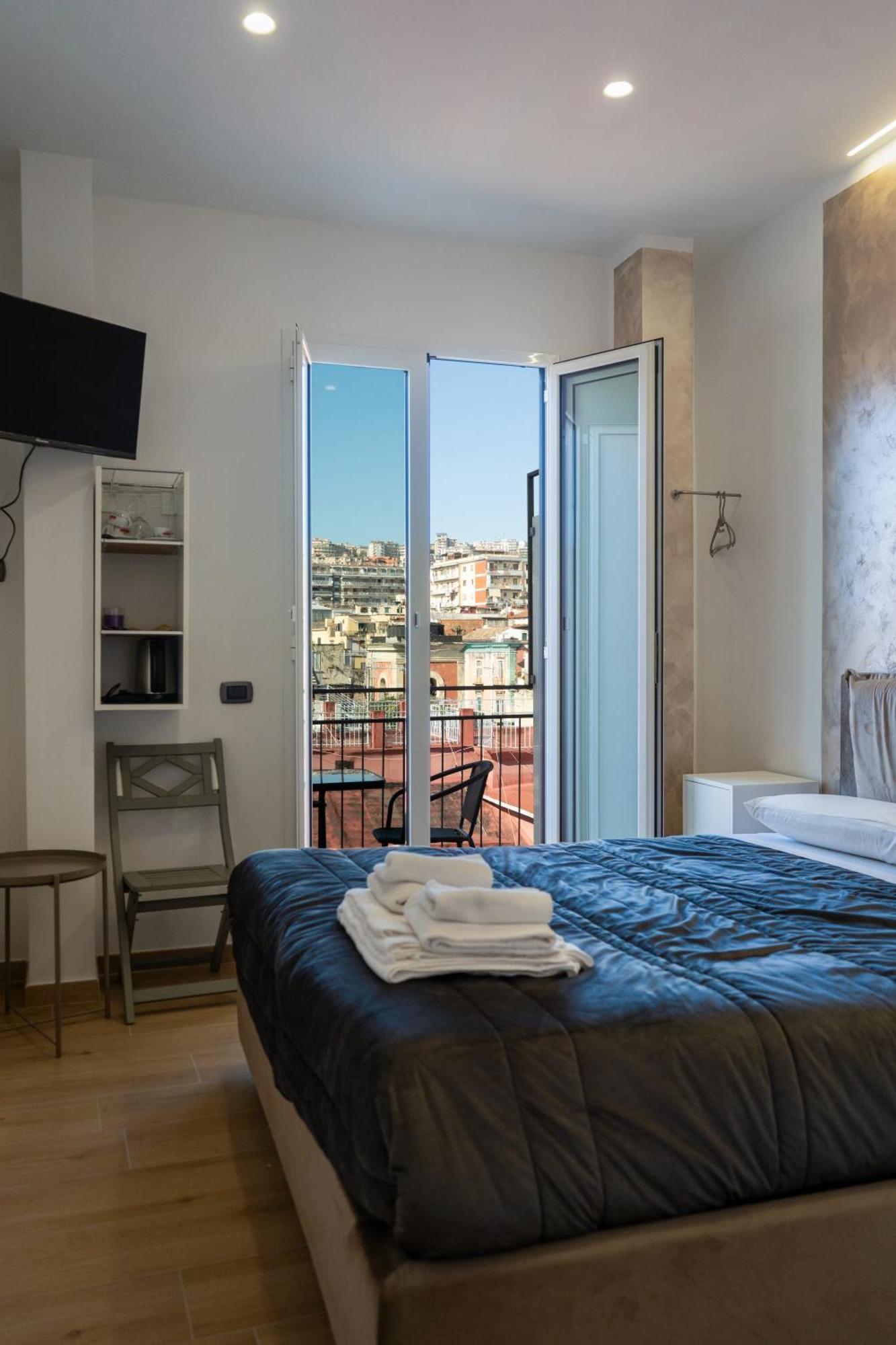 Na Bella Vista Rooftop-B&B نابولي المظهر الخارجي الصورة