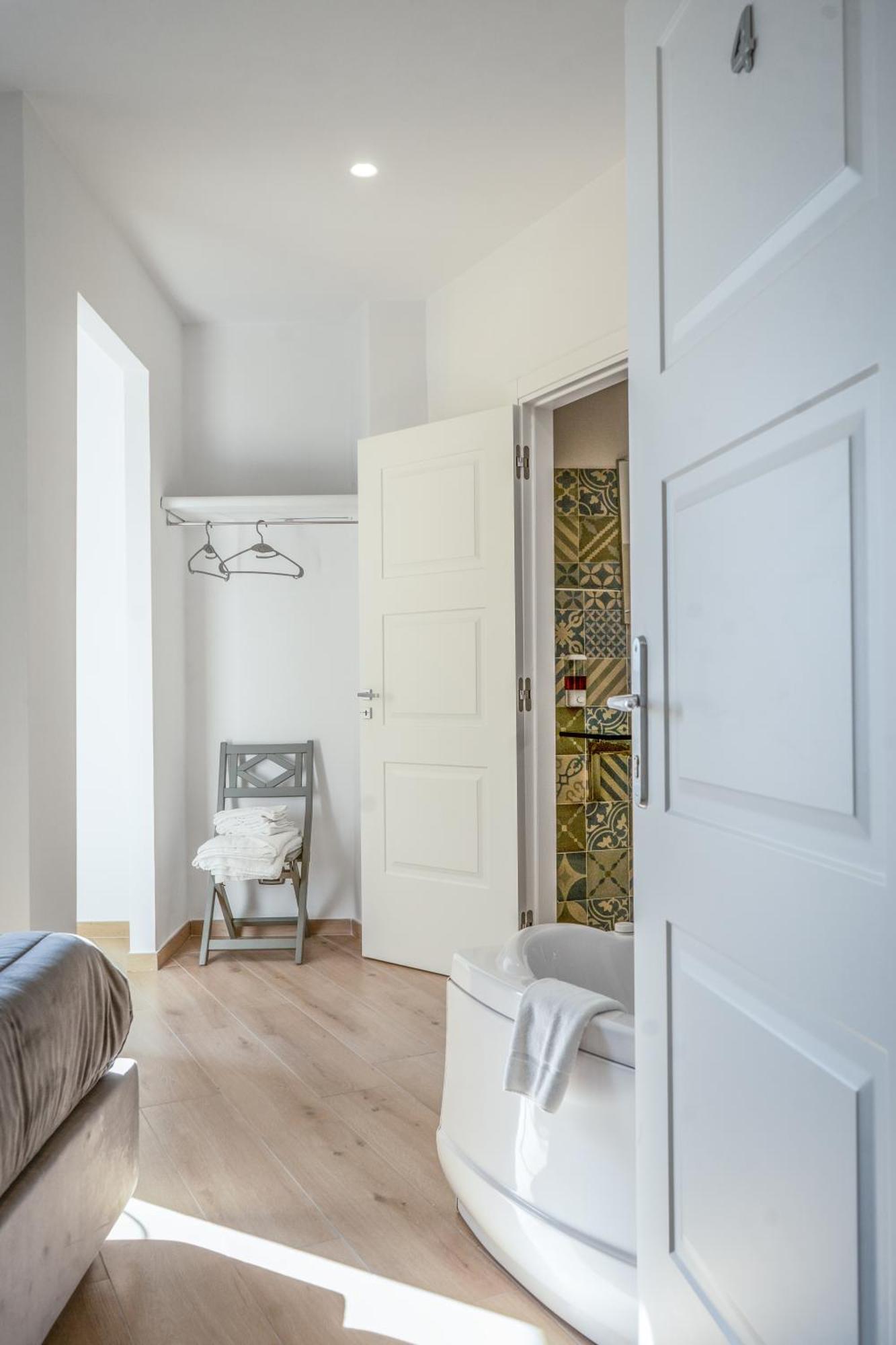 Na Bella Vista Rooftop-B&B نابولي المظهر الخارجي الصورة